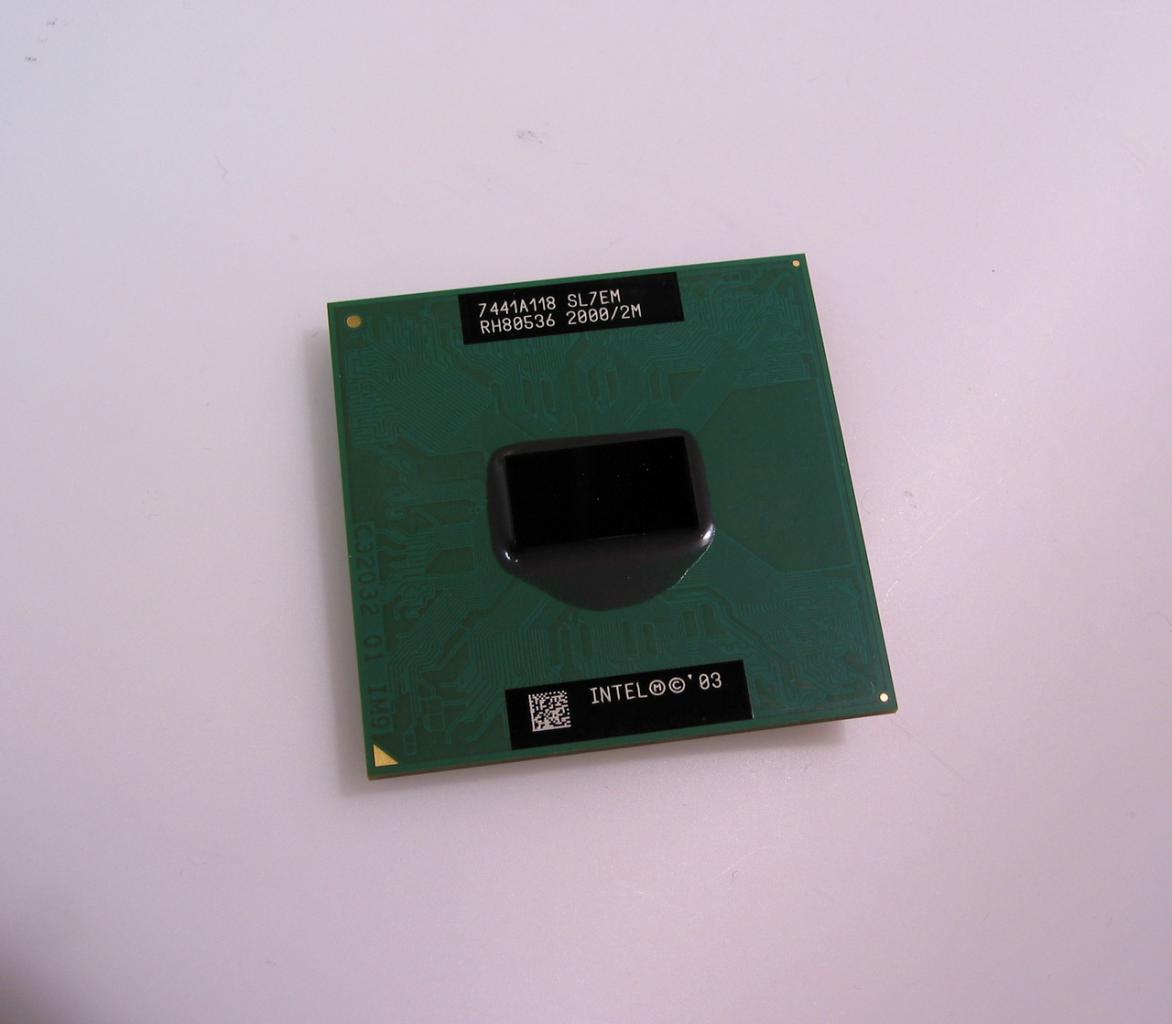 [12/07/2011] [Platz 14 mit 4 Stimmen und 1,18 Prozent] Pentium M 755: Der mobile 