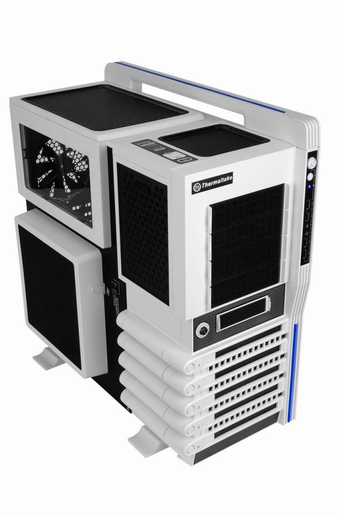 [30/07/2011] Thermaltake Level 10 GT: Snow White (4)