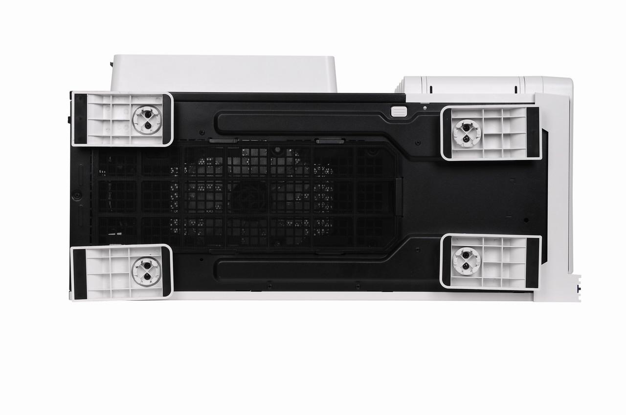 [30/07/2011] Thermaltake Level 10 GT: Snow White (19)