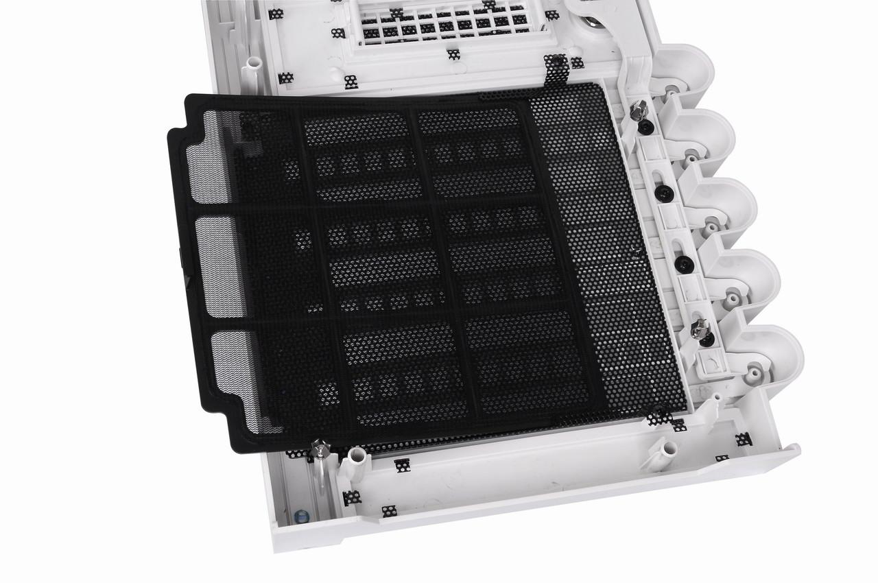 [30/07/2011] Thermaltake Level 10 GT: Snow White (33)