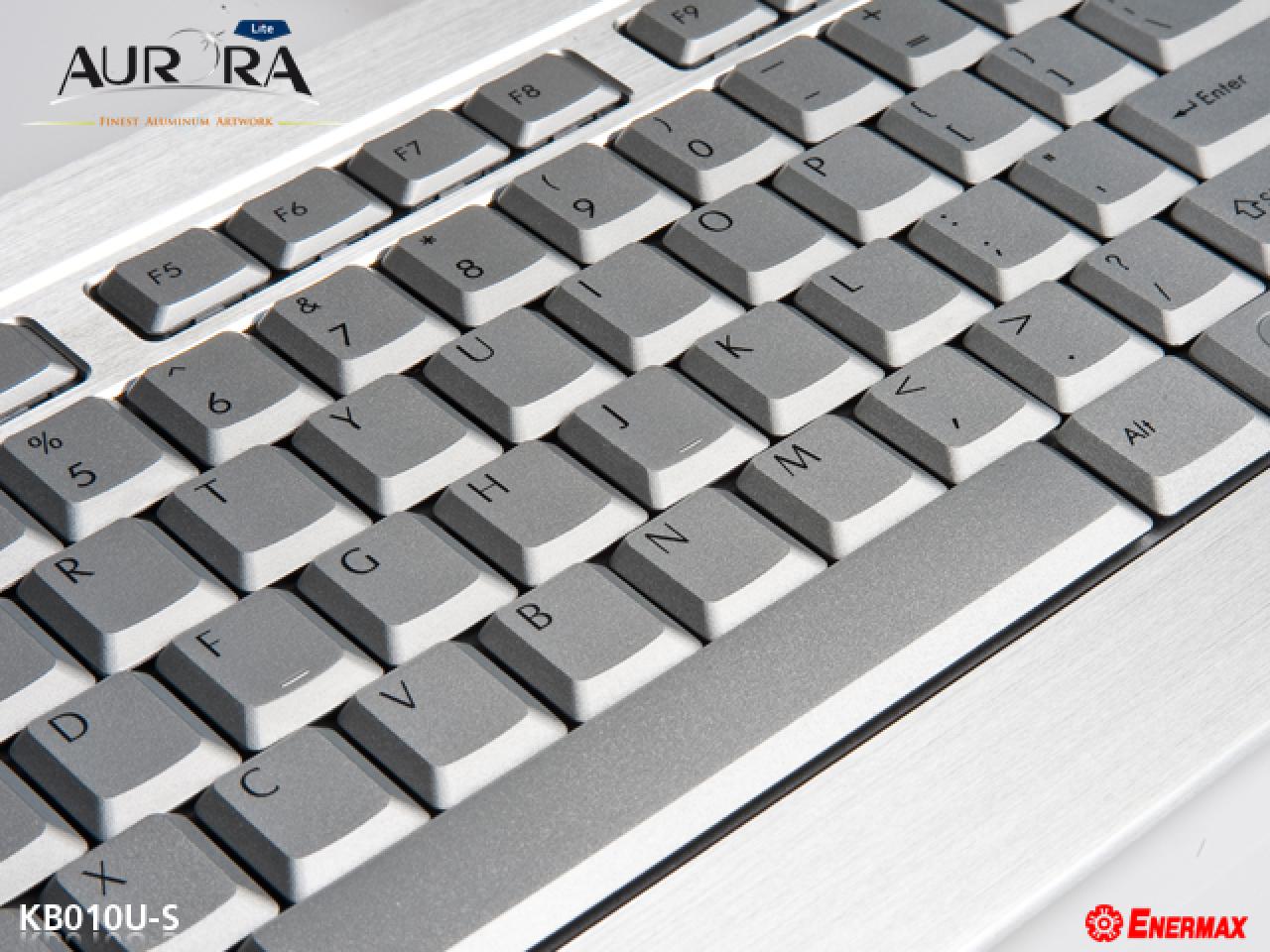 [29/07/2011] Neuer Aluminium-Produkte con Enermax: Aurora-Tastatur und Brick-Festplattenrahmen (13)