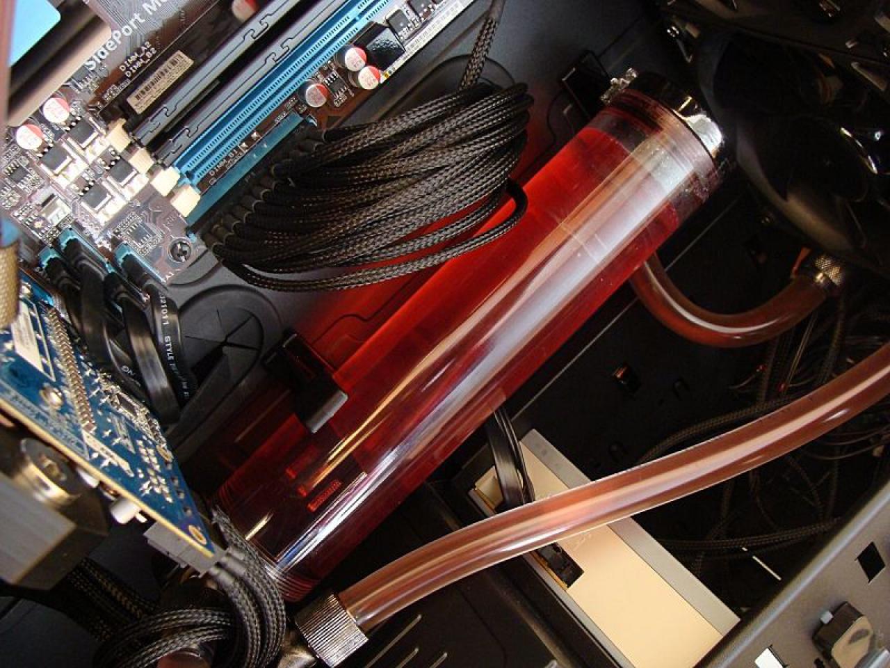 [08/07/2011] Deep Blue Obsidian: Wakü-PC-Tagebuch mit vielen Überraschungen (110)