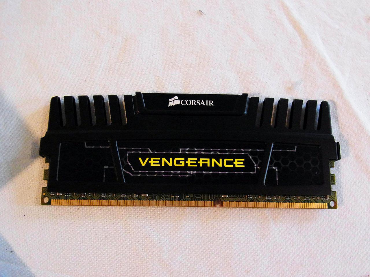 [08/07/2011] Casemod für PS-Freaks: Lamborghini trifft auf NZXT Phantom (29)