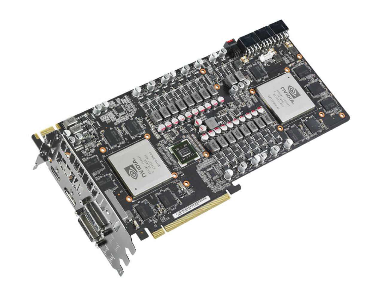 [17/08/2011] Asus Mars 2: Doppeltes Flottchen offiziell vorgestellt (8)