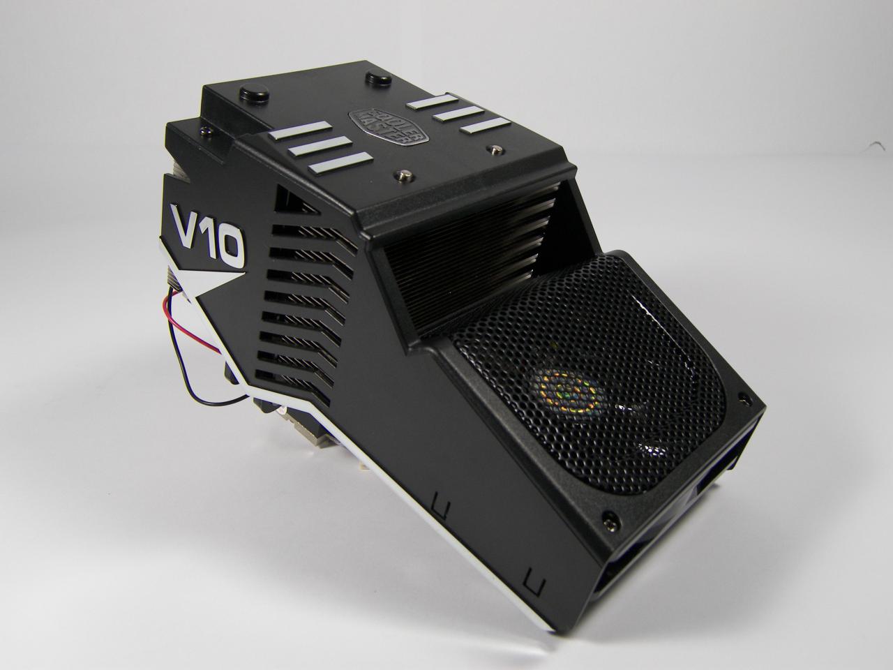 [24/08/2011] Coolermaster: V10 - 1.270 Gramm