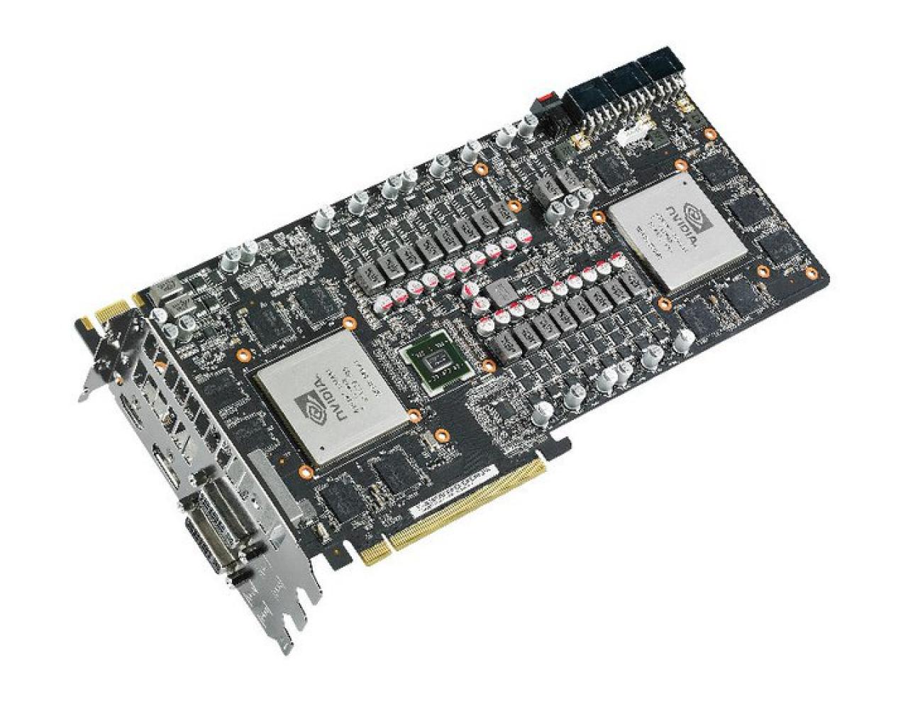 [02/08/2011] Dual-GPU-Monster Mars 2: Erste offizielle Pressebilder von Asus (5)