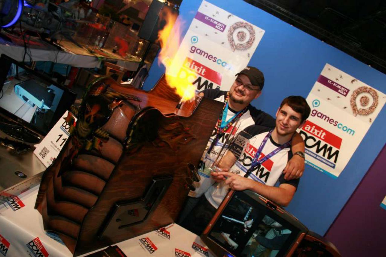 [23/08/2011] Kategorie: 24h Live-Modding-Challenge 1. Platz Ali Abbas & Johannes Loew Team Modding Maniacs 