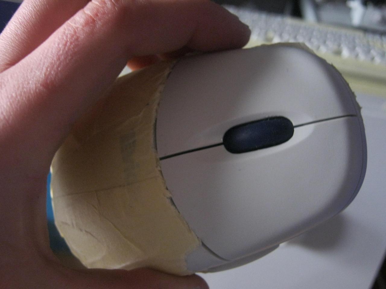 [11/08/2011] Casemod der anderen Art: Quick 'n' Dirty Kreppband-Casemod (25)