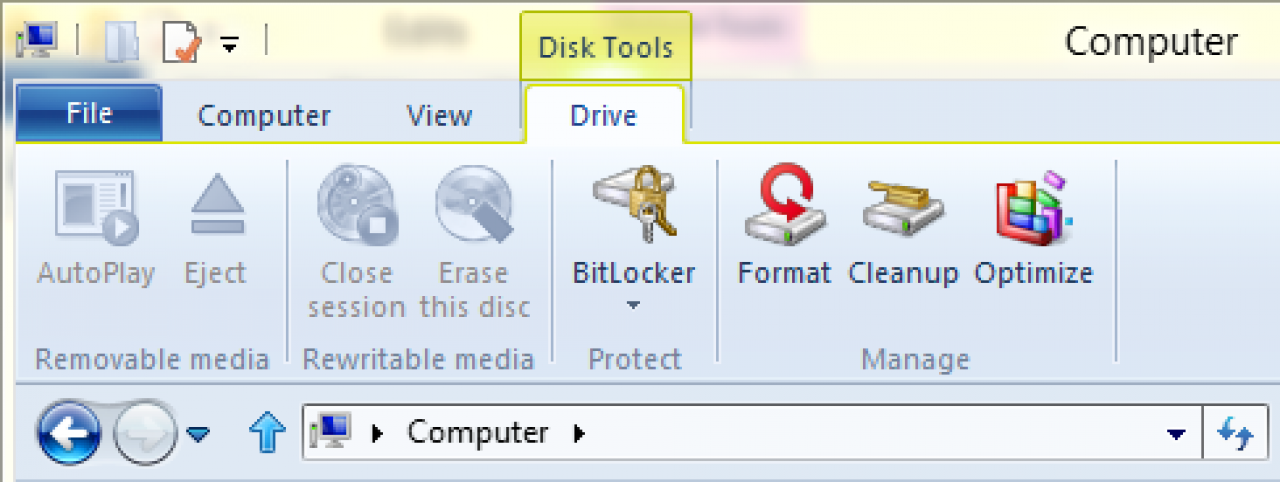 [30/08/2011] Windows 8 Explorer bekommt Ribbon-Oberfläche (9)