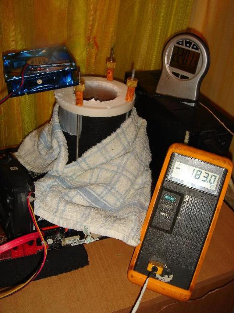 [22/08/2011] Neuer Taktweltrekord für Prozessoren: Celeron erreicht 8,3 GHz