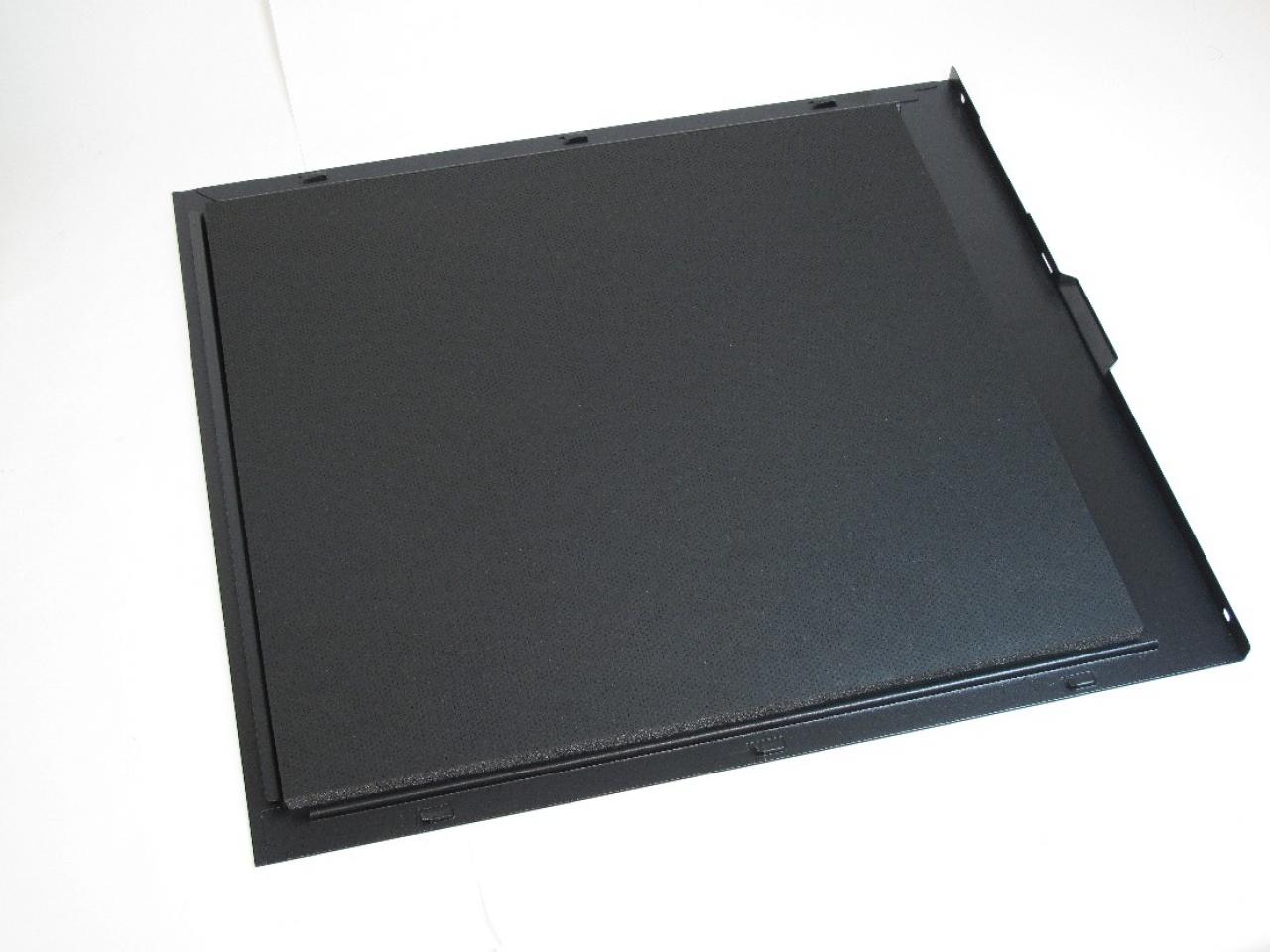 [03/08/2011] Bitfenix Shinobi Core silent 08