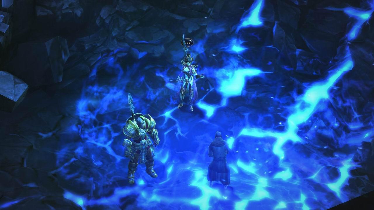 [18/08/2011] Diablo III beta Wizard and Templar meet a stranger 110818161418