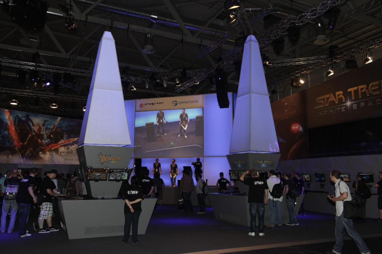 [17/08/2011] Gamescom 2011: Neue Impressionen aus den Hallen plus Booth Babes (17)
