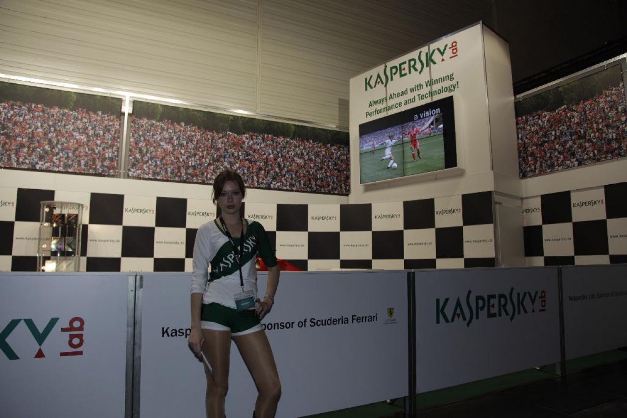 [17/08/2011] Gamescom 2011: Neue Impressionen aus den Hallen plus Booth Babes (18)
