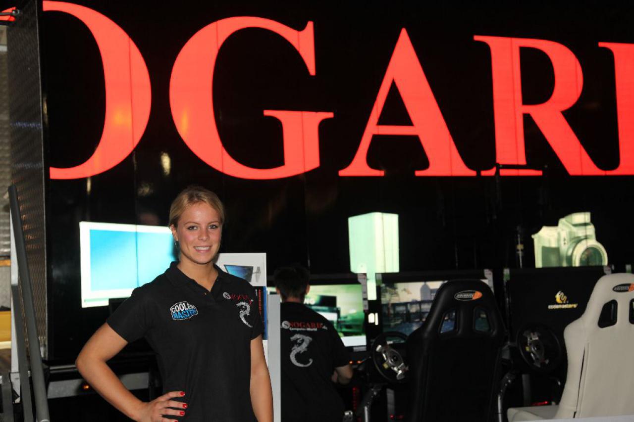 [17/08/2011] Gamescom 2011: Neue Impressionen aus den Hallen plus Booth Babes (22)