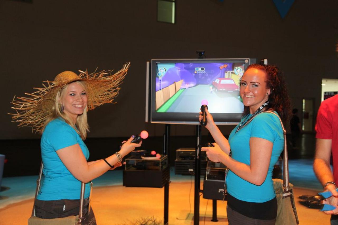 [17/08/2011] Gamescom 2011: Neue Impressionen aus den Hallen plus Booth Babes (36)