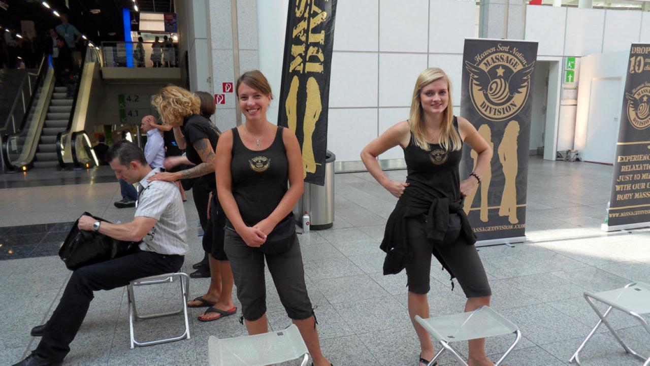 [17/08/2011] Gamescom 2011: Die erste Messedamen (1)