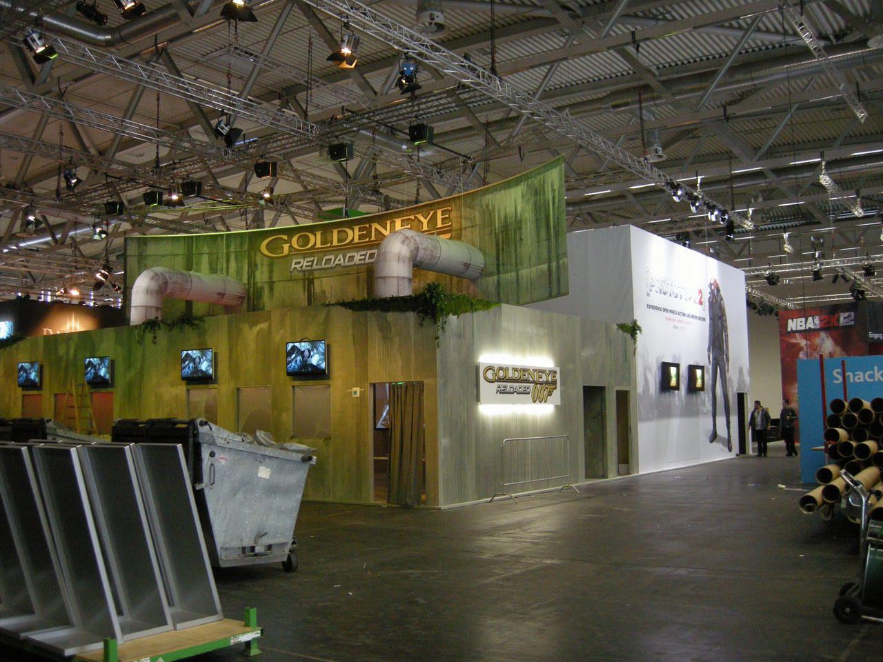 [15/08/2011] Gamescom 2011: Die erste Messedamen (33)