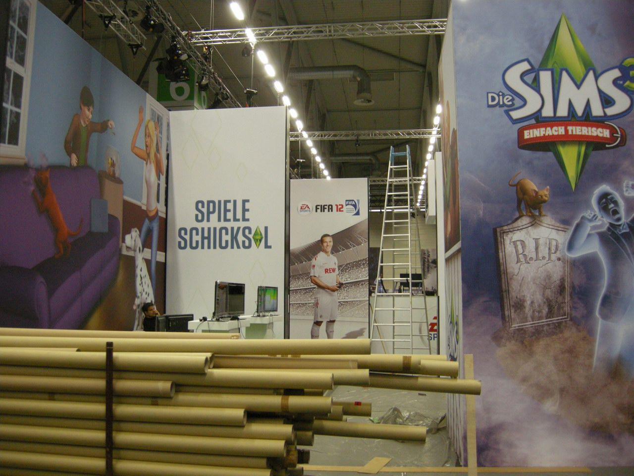 [15/08/2011] Gamescom 2011: Die erste Messedamen (38)
