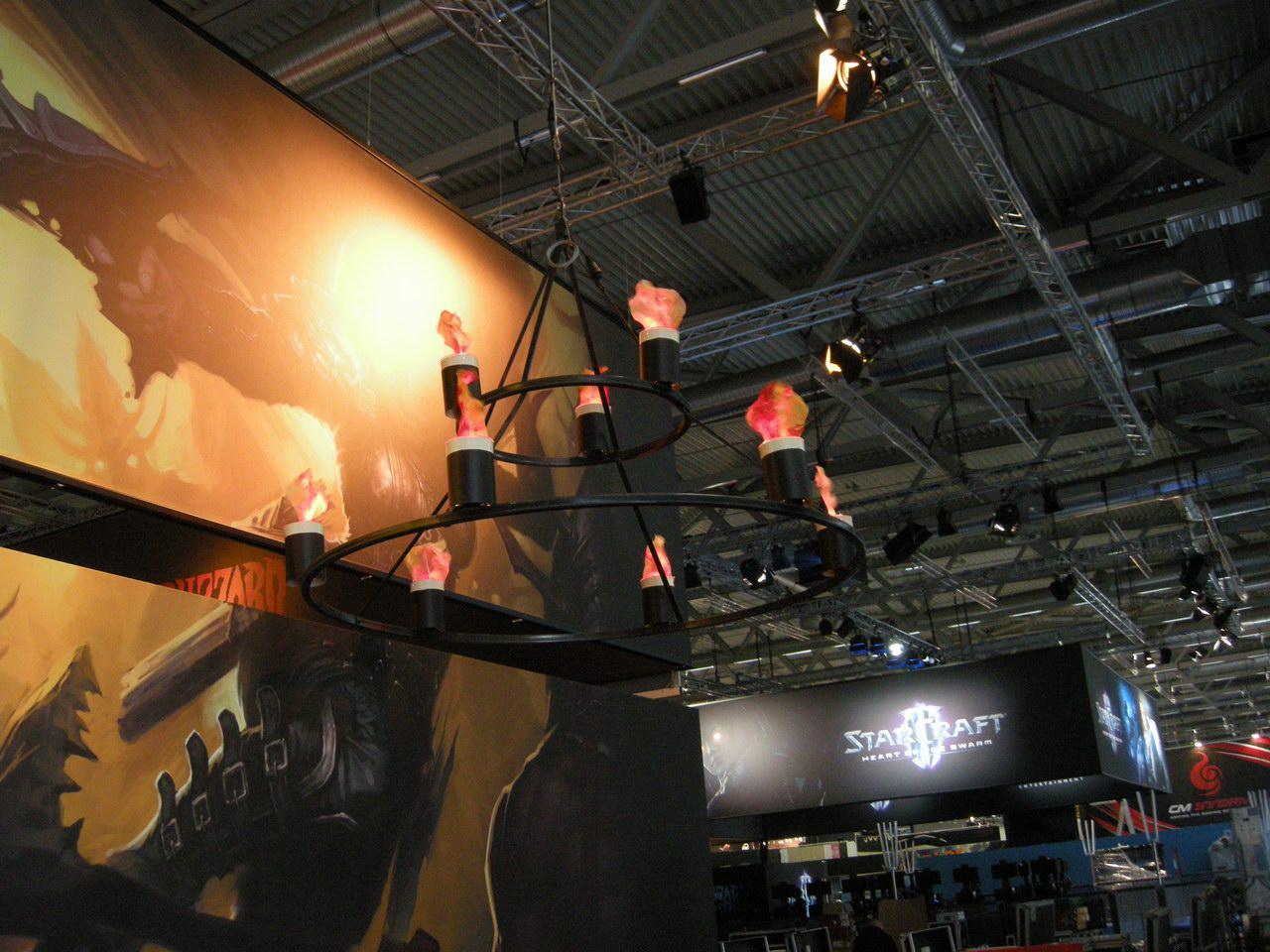 [15/08/2011] Gamescom 2011: Die erste Messedamen (41)
