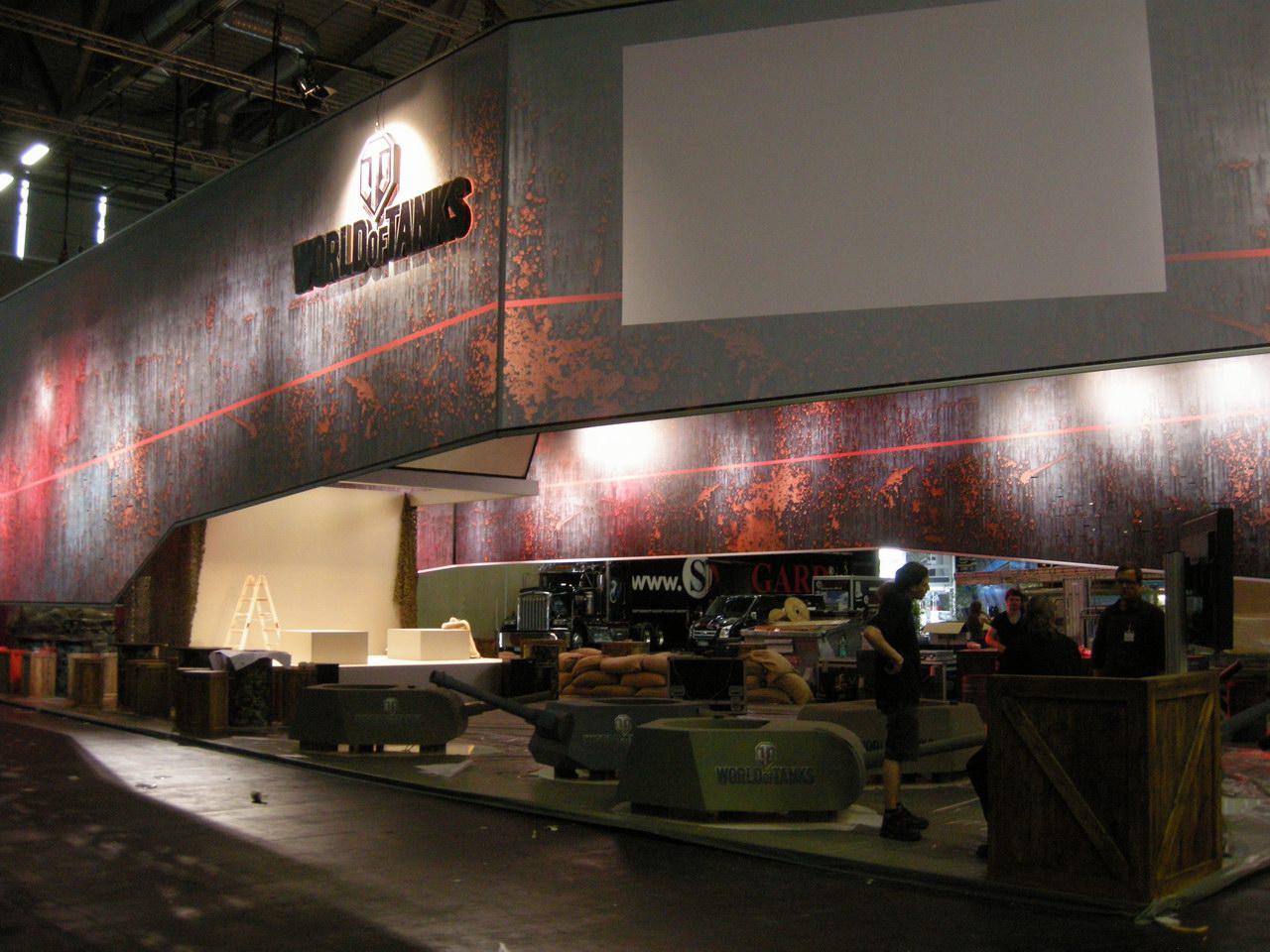 [15/08/2011] Gamescom 2011: Die erste Messedamen (62)