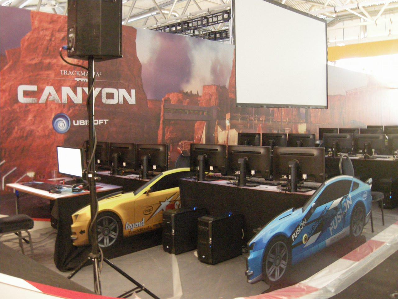 [15/08/2011] Gamescom 2011: Die erste Messedamen (64)