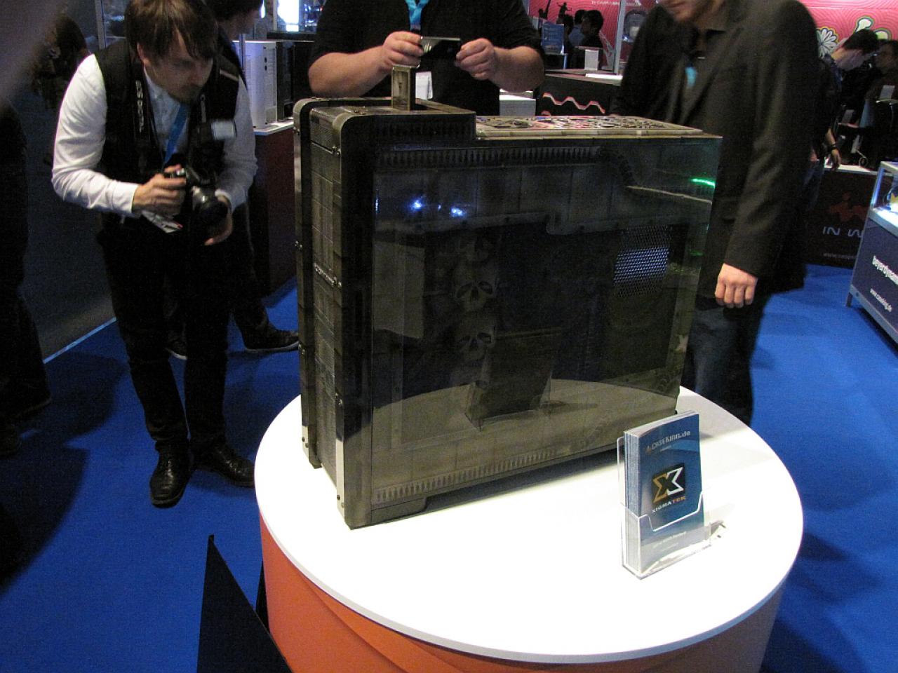 [17/08/2011] Gamescom Casemod bei Caseking 7446