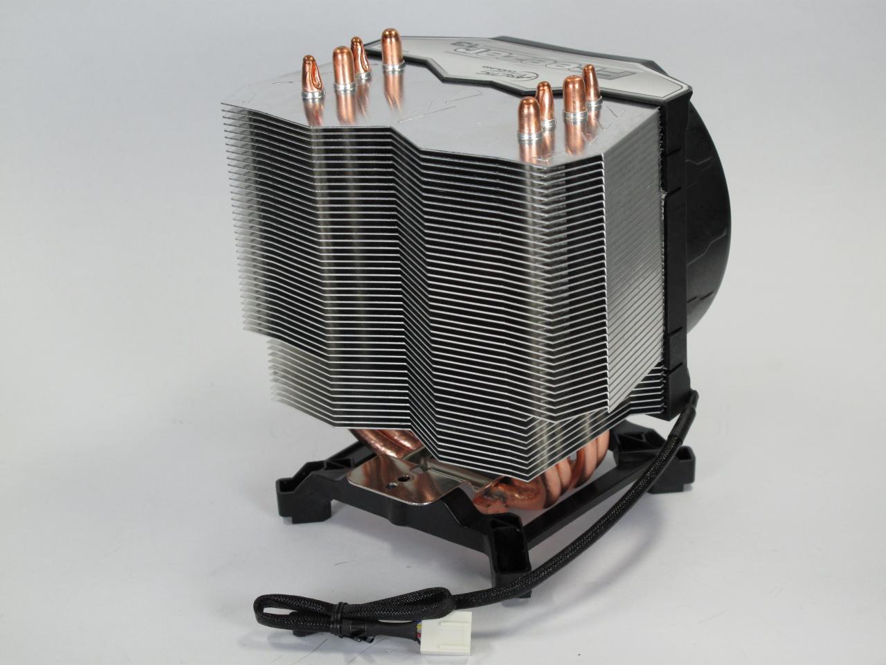 [24/08/2011] Arctic Cooling: Freezer 13 - 926 Gramm