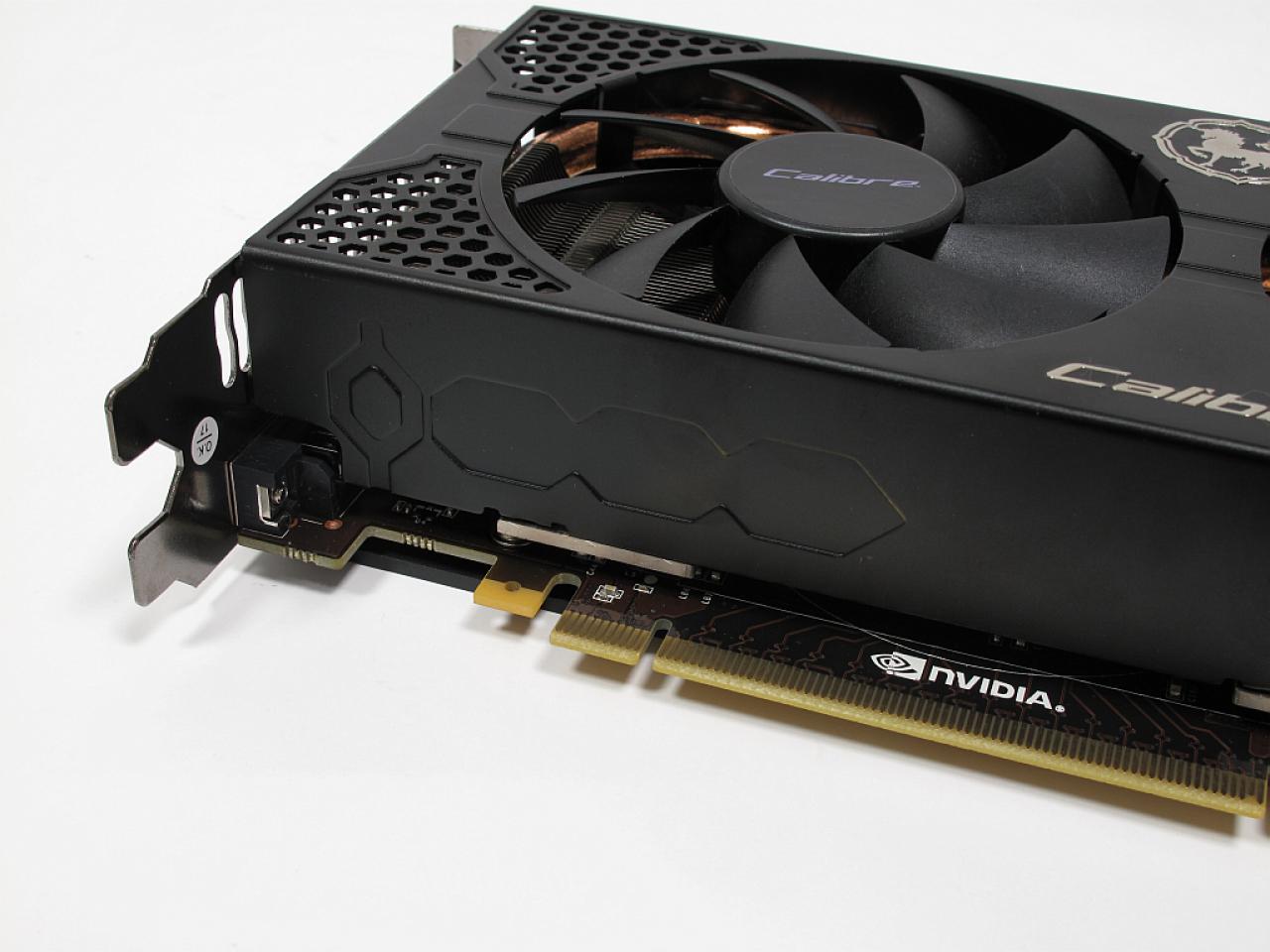 [10/08/2011] Neu im PCGH-Testlabor: Sparkle Calibre X560 Ti DF (6)