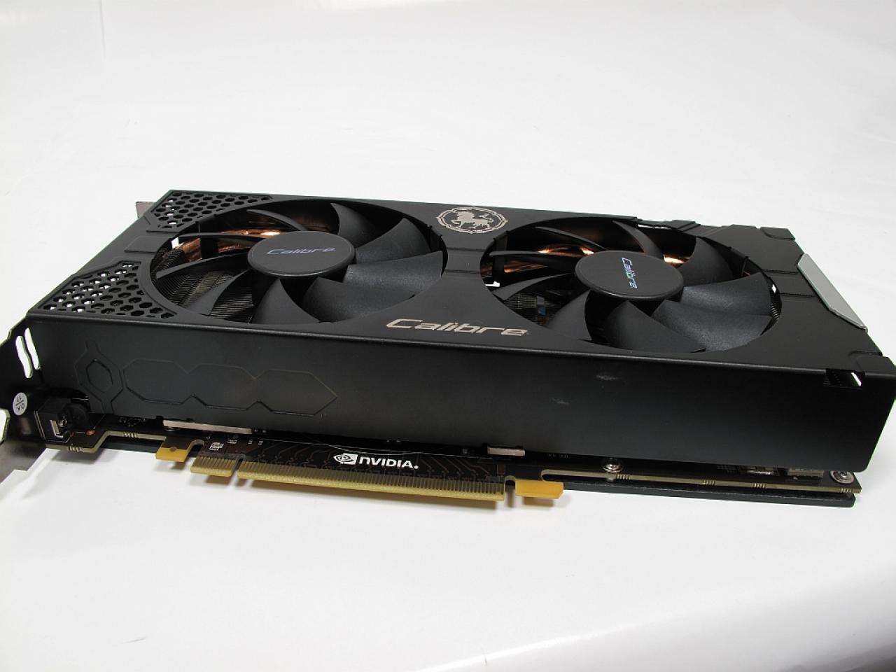 [10/08/2011] Neu im PCGH-Testlabor: Sparkle Calibre X560 Ti DF (7)