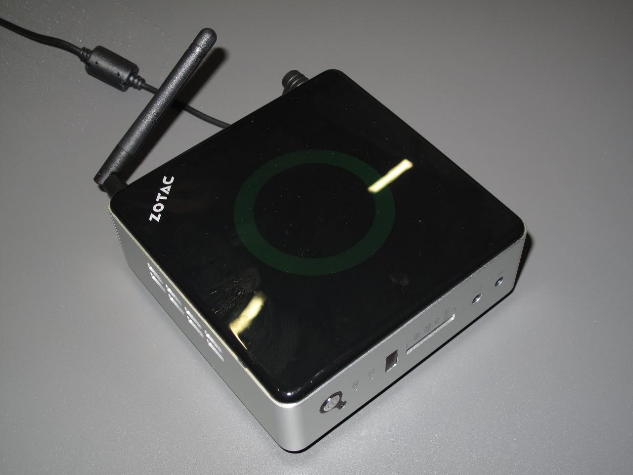 [20/08/2011] Mini-ITX-Llano-Board von Zotac (10)