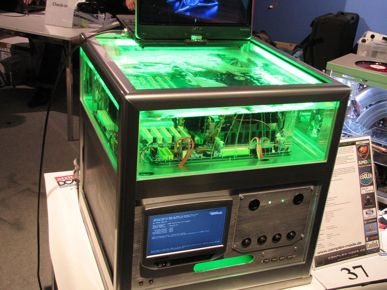 [21/08/2011] Casemodd-Contest auf der Gamescom: Die fertigen Projekte (27)