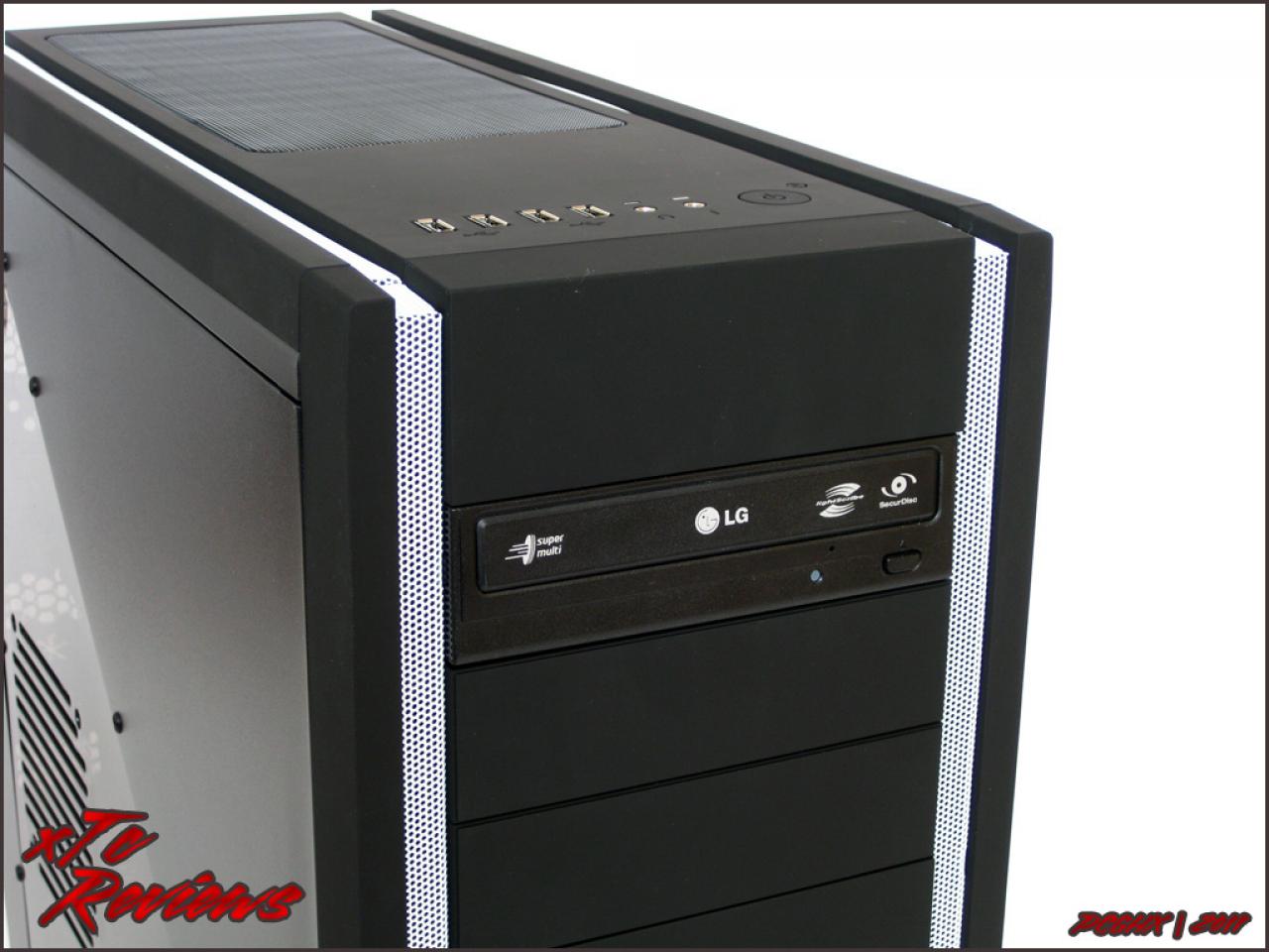 [27/08/2011] Bitfenix Shinobi Core im PCGHX-Test: Frei wählbares Design des Casemodder-Gehäuses (5)
