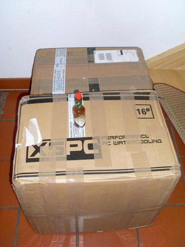 [26/08/2011] Raumschiff-Casecon von der Gamescom: In nur 24 Stunden fertig (5)