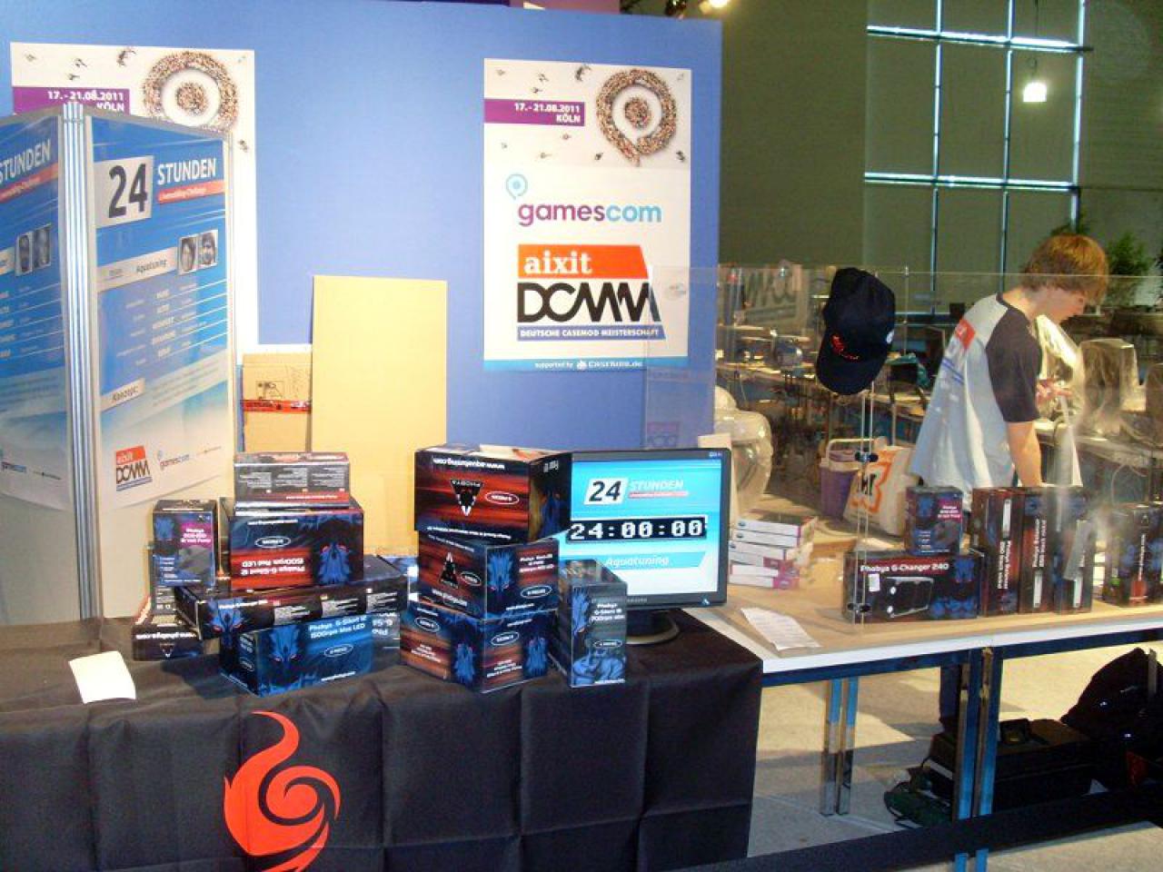 [26/08/2011] Raumschiff-Casecon von der Gamescom: In nur 24 Stunden fertig (7)
