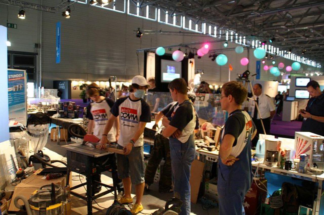 [26/08/2011] Raumschiff-Casecon von der Gamescom: In nur 24 Stunden fertig (11)