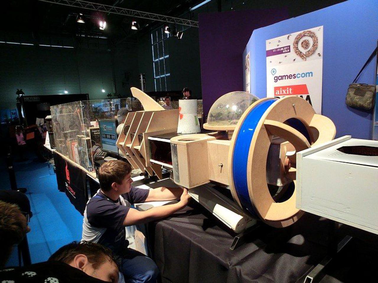 [26/08/2011] Raumschiff-Casecon von der Gamescom: In nur 24 Stunden fertig (50)