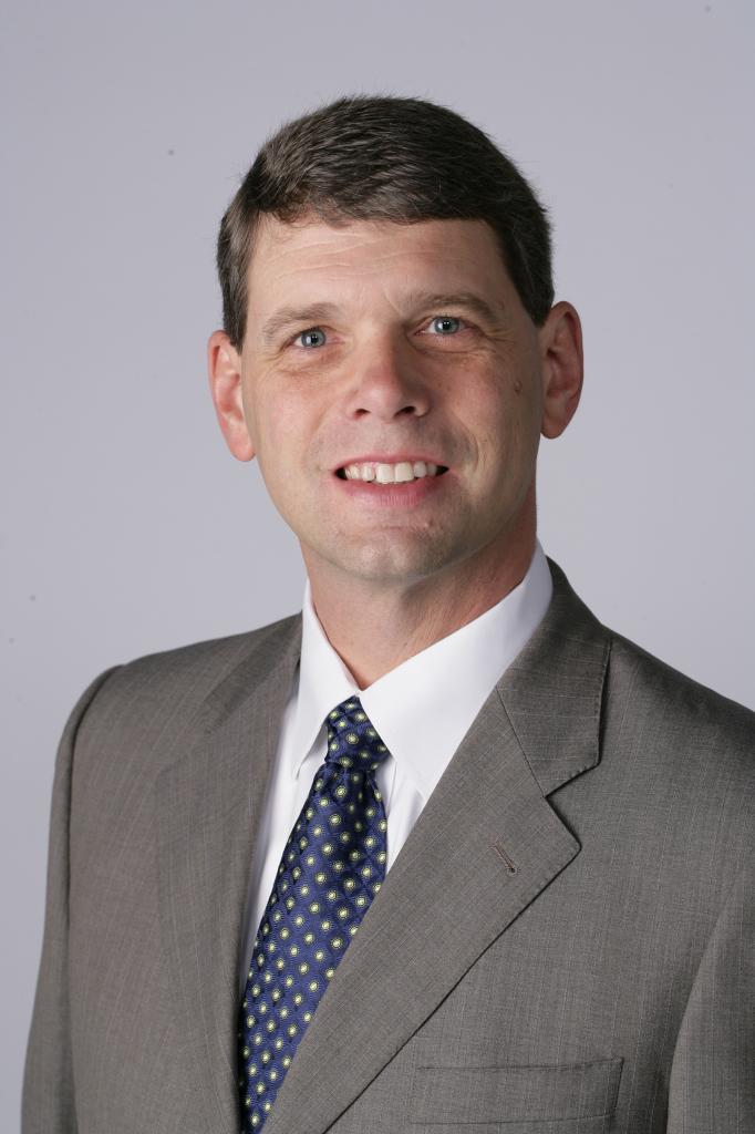 [25/08/2011] AMD beendet Suche nach CEO: Rory P. Read ist neuer CEO und Präsident.