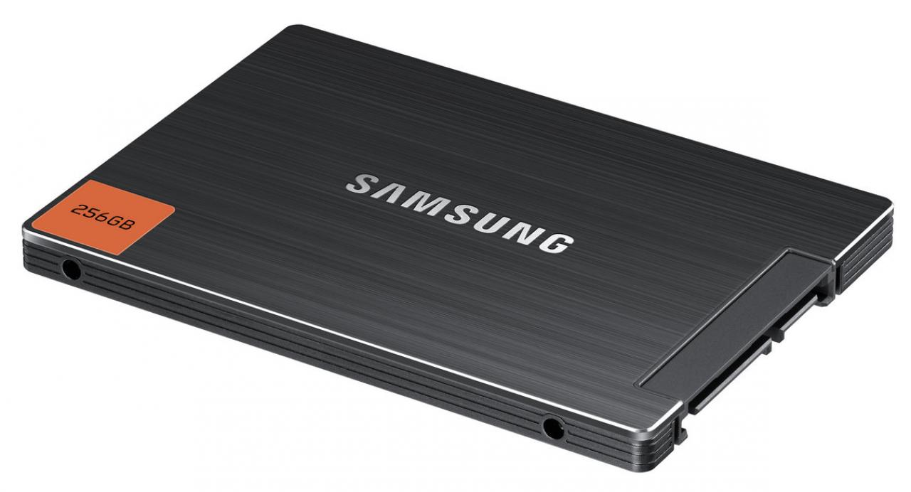 [17/08/2011] Samsungs kleine Schwarze: SSD PM 830 mit SATA 6GB/s und bis zu 500 MB/s vorgestellt.