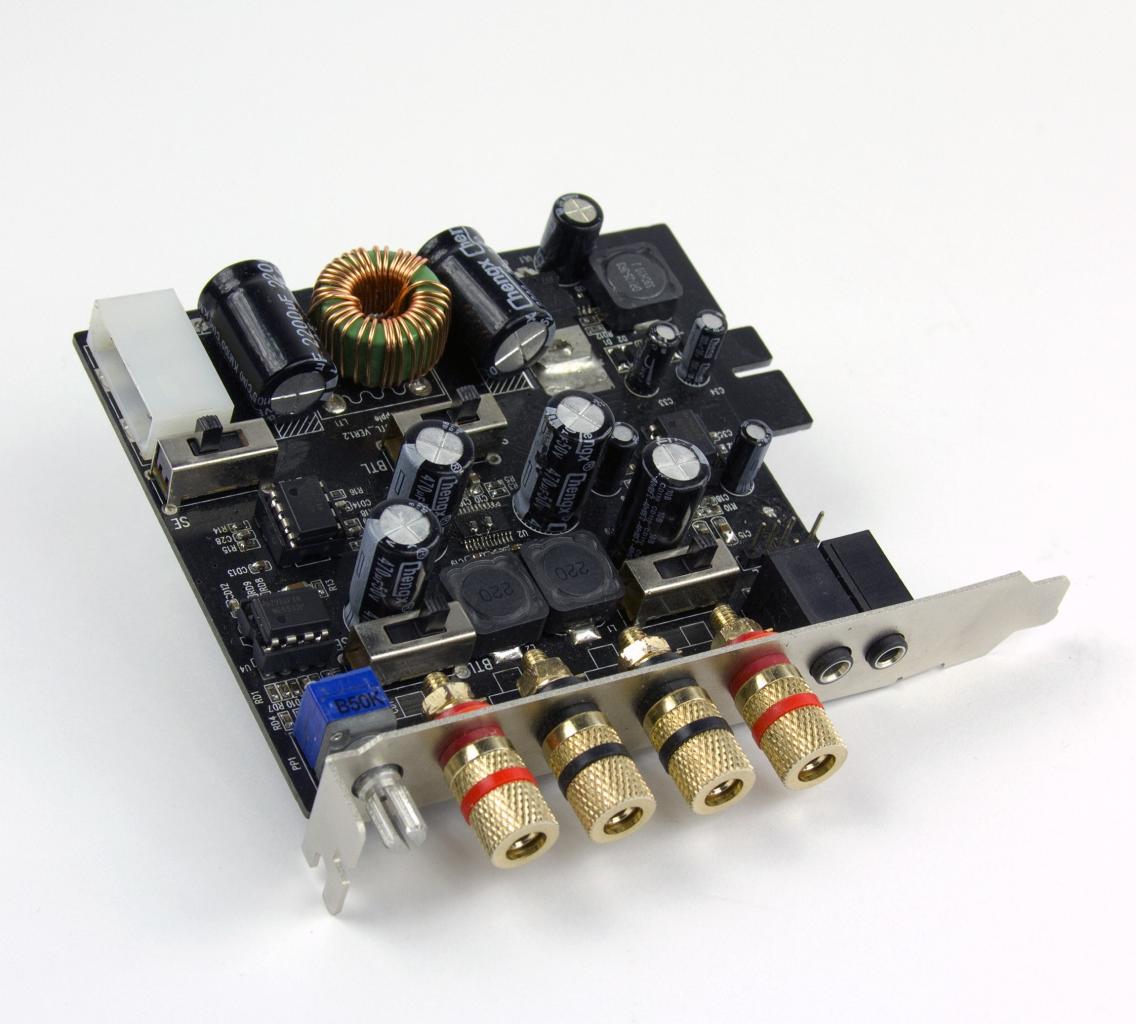 [28/08/2011] IFA 2011: Scythe präsentiert Mini-Verstärker für Laufwerksschächte und eine PCI-Slot-Variante für Subwoofer (1)