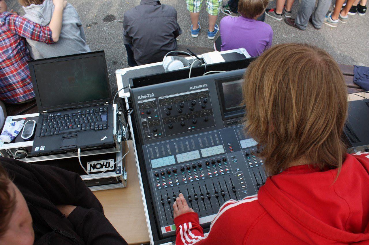 [22/08/2011] Neue Soundanlagen der Community (38)
