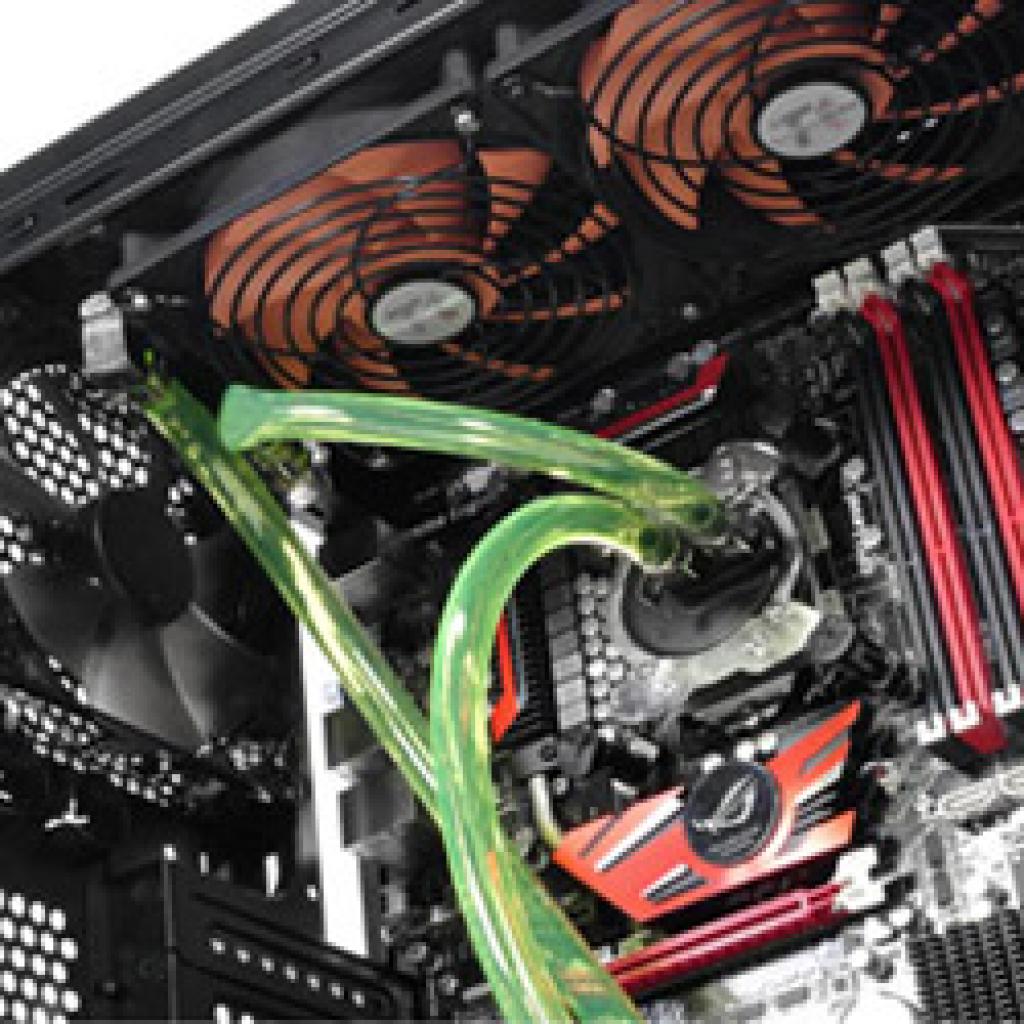 [13/08/2011] Thermaltake: Spacecraft VF-I-Gehäuse mit Raumschiff-Anleihen vorgestellt (8)