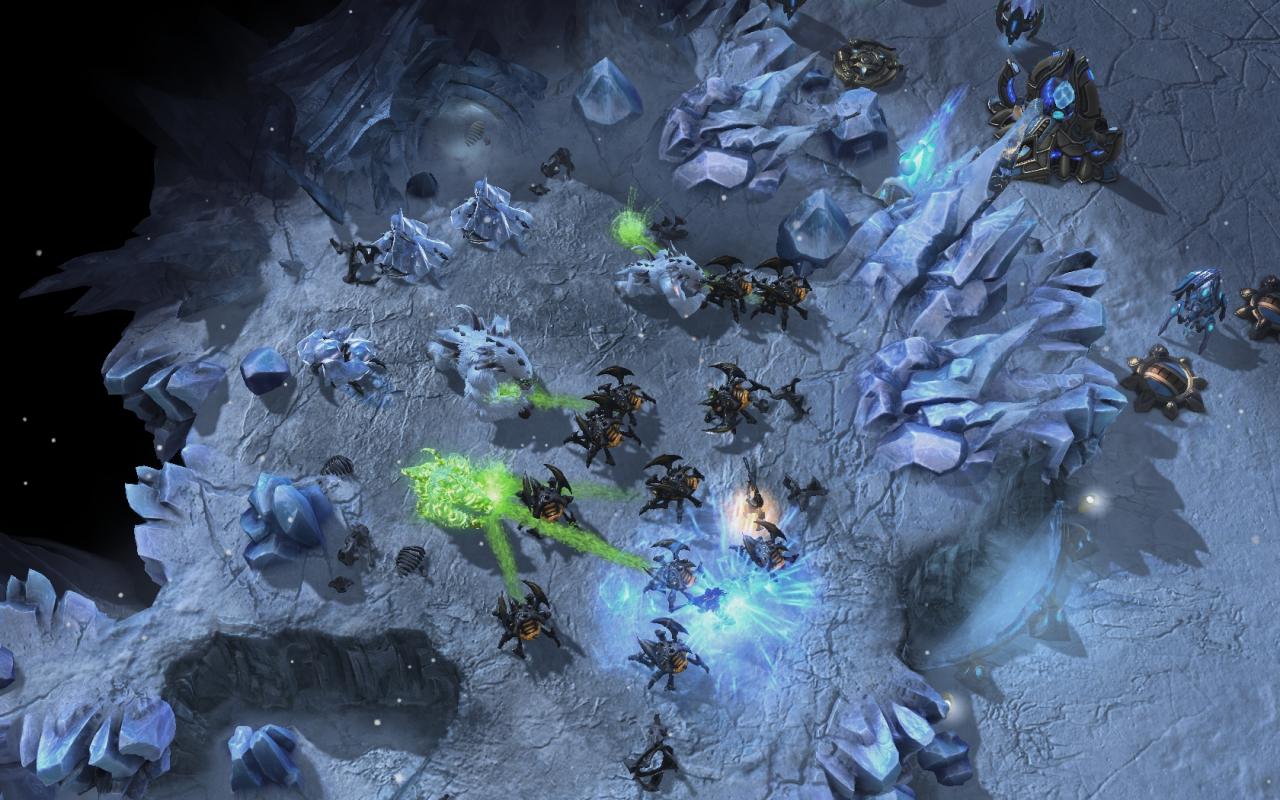 [18/08/2011] Starcraft 2 Heart of the Swarm im Hands-on-Test auf der Gamescom (21)