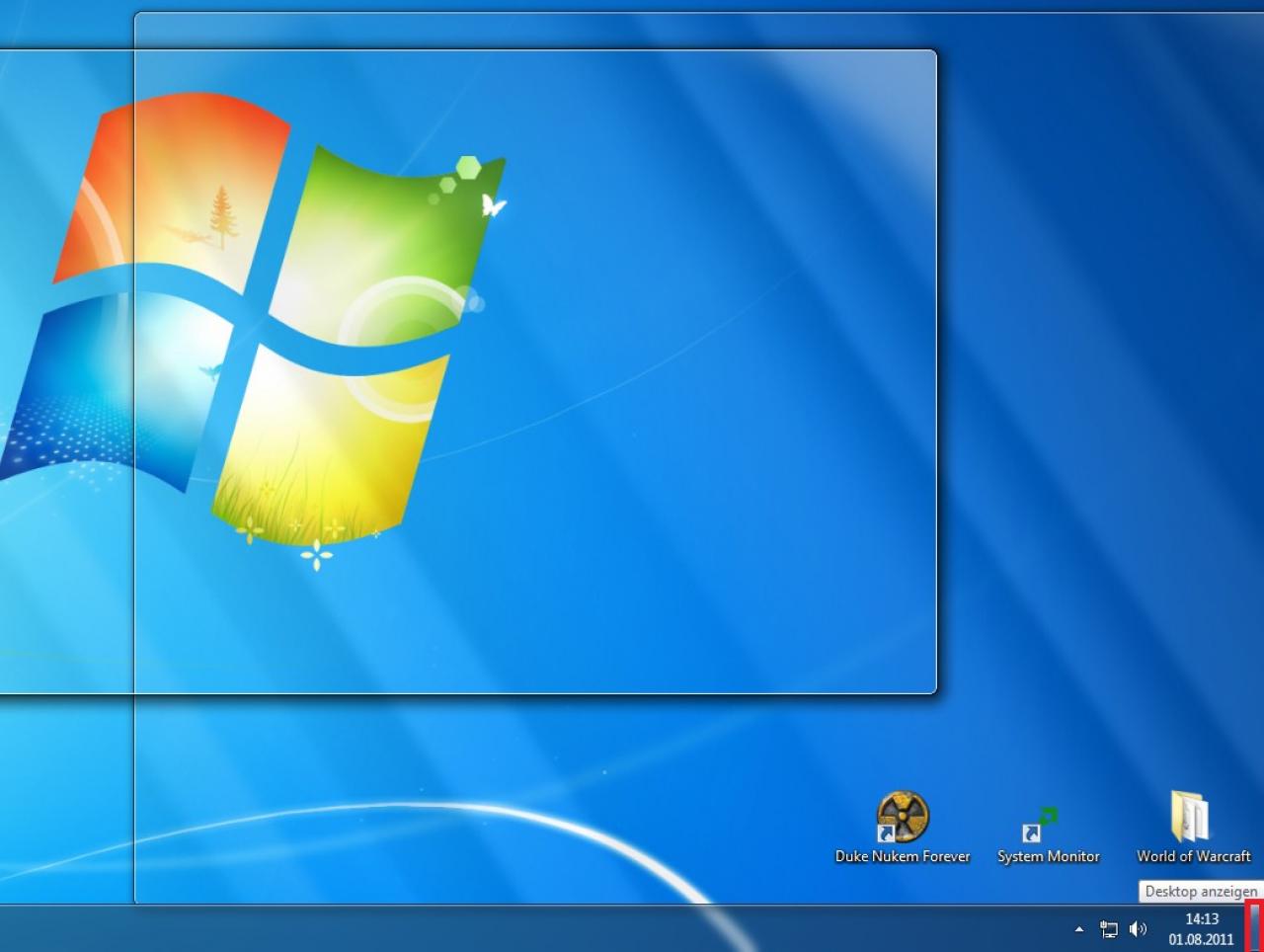 [03/08/2011] Aero-Gesten sind eine praktische Hilfe für Windows 7. Mit der Shake-Funktion können Sie durch ein kurzes schütteln mit der Maus, alle geöffneten Fenster minimieren. Ein weiteres schütteln macht die Aktion wieder rückgängig. Mit der Peek-Funktion können Sie alle geöffneten Fenster durchsichtig machen und auf den Desktop darunter gucken. Gehen Sie dafür einfach mit der Maus über das kleine Icon rechts neben der Systemuhr. Nach einem kurzen Moment werden die geöffneten Fenster transparent.