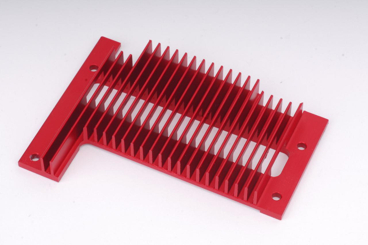[26/08/2011] Zalman ZM-RHS69: Neuer Spannungswandler-Kühler für Radeon HD 6970/6950 (2)