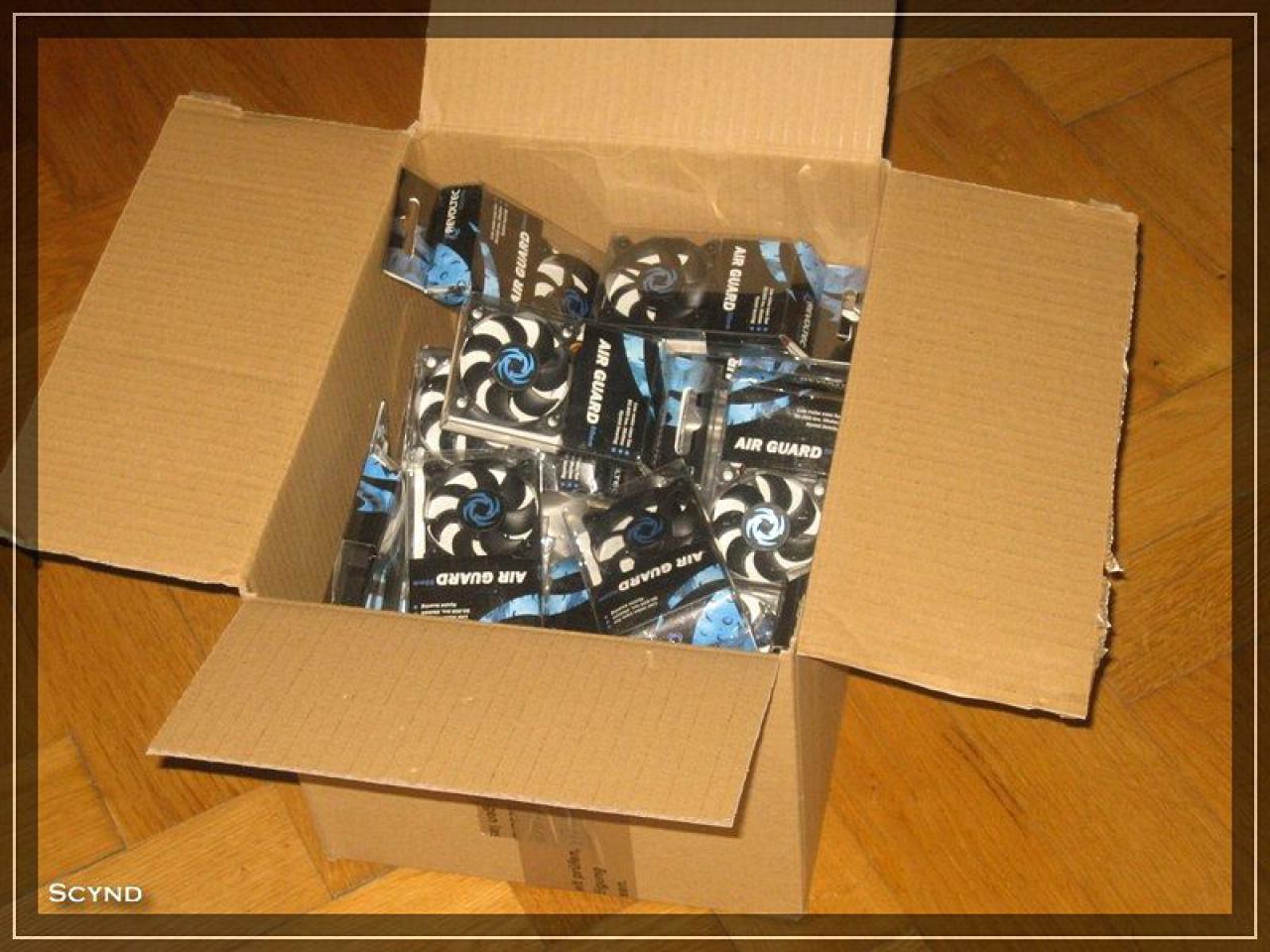[19/08/2011] The Black Sphere: Die kugelrunde Acrylglas-Casecon (3)
