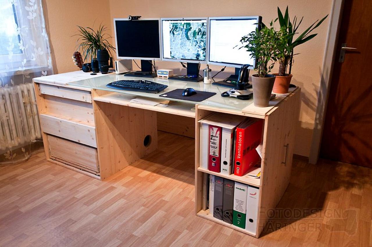 [26/08/2011] Desktop Deluxe: Luxuriöser PC-Tisch im Eigenbau (40)