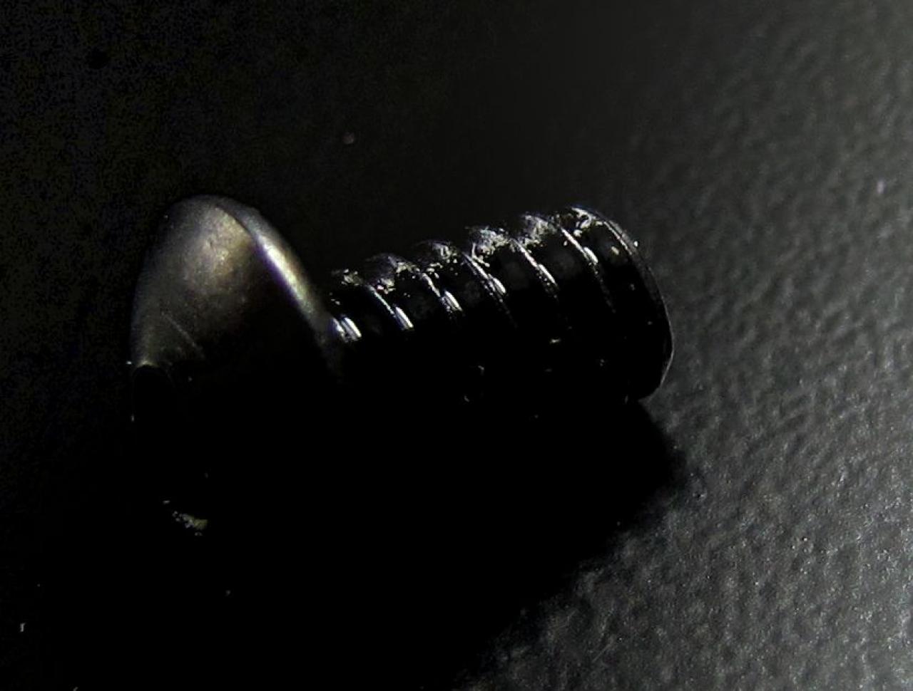 [19/08/2011] Update mit Nvidia-Logo aus Metall (6)