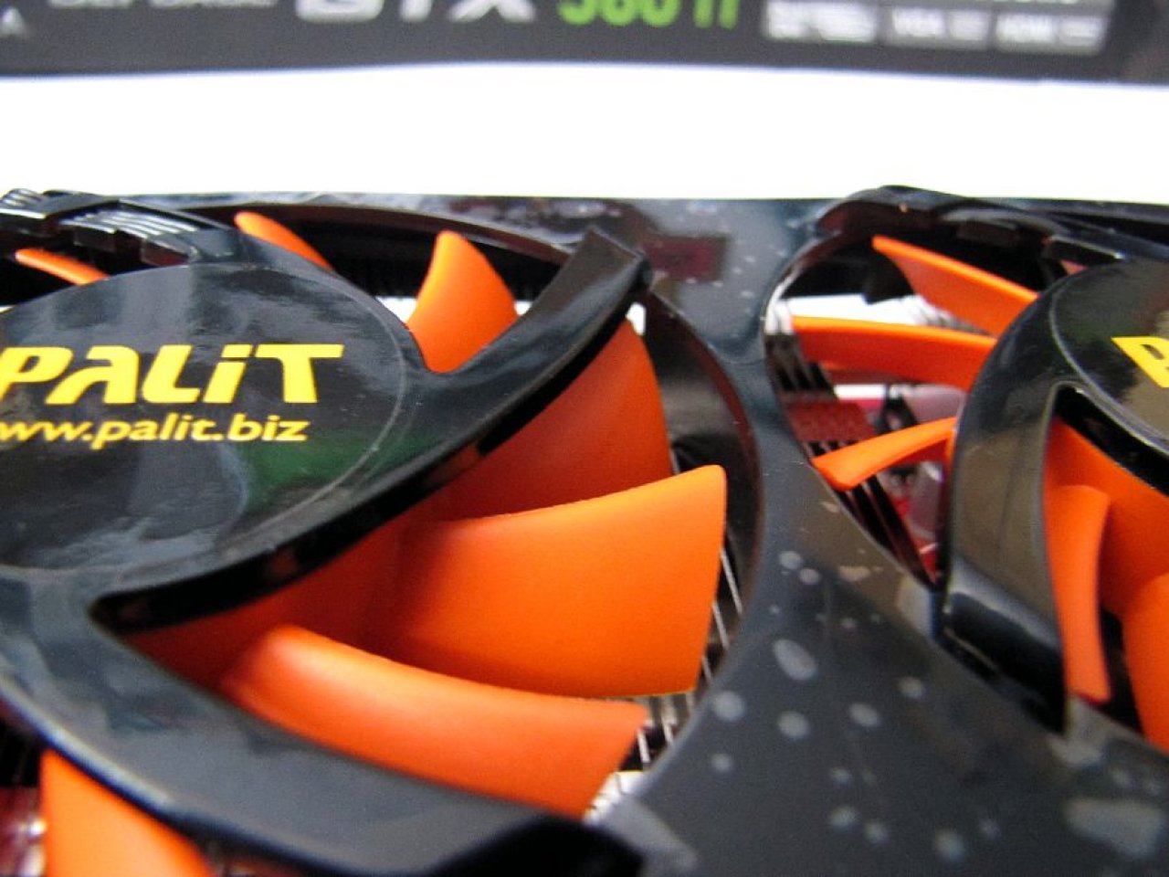 [19/08/2011] Update mit Nvidia-Logo aus Metall (20)