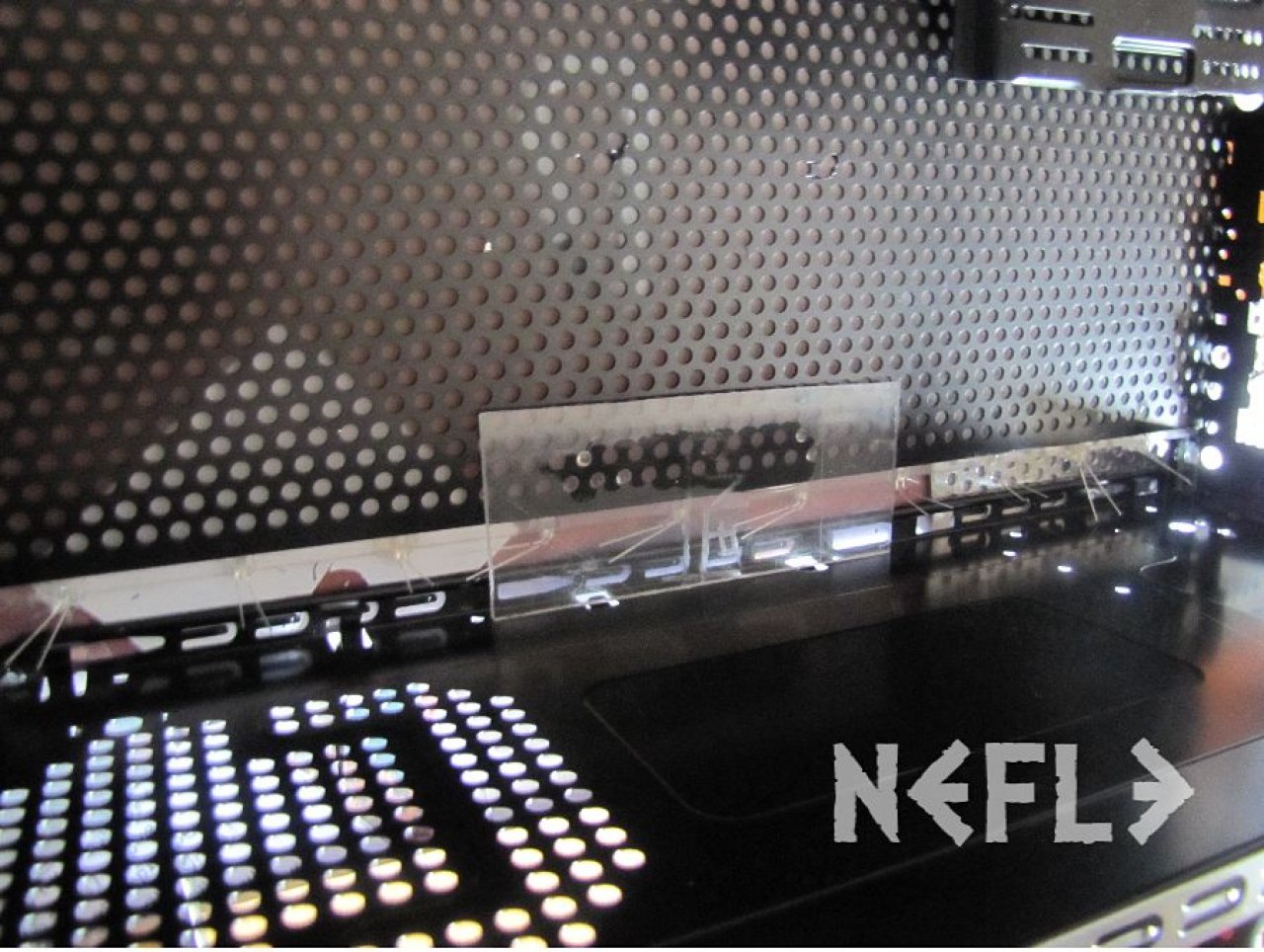 [19/08/2011] Update mit Nvidia-Logo aus Metall (104)